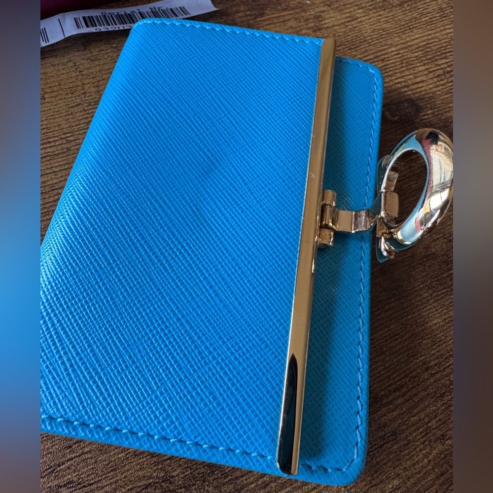 Ferragamo card wallet - Picture 10 of 15